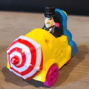 Vtg 1991 Batman’s PENGUIN Character Figure Car Toy, Swirl Umbrella -Read Details